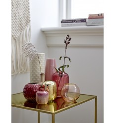 Vase mit Rillen rot