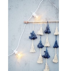 Wandbehang mit Quasten blau creme