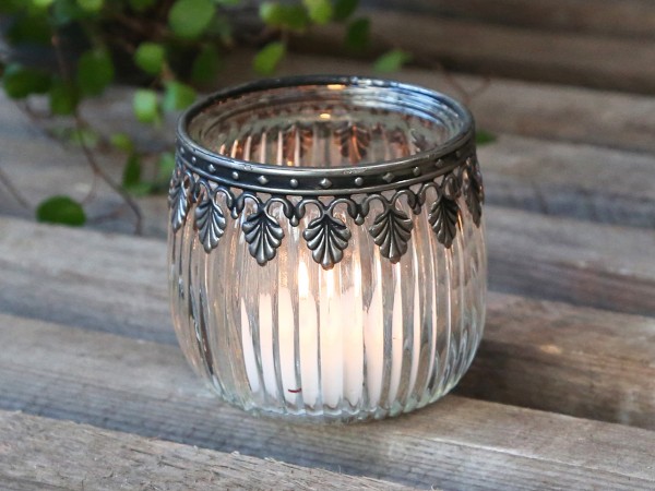 Teelichthalter mit  Metallornament